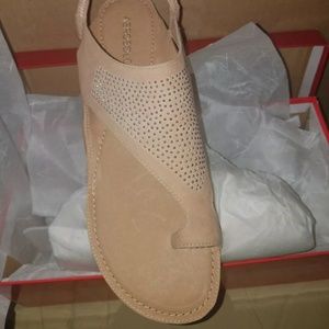 Aerosoles suede sandals Handbook